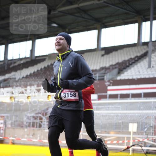 07.12.2025 - St. Pauli X-Mass-Run No. 15 Patografie http://msf.ph/oto/9368894 07.12.2025 11:18:27 Ziel 2045, 2918, 3138, 3158, 3304, 3634, 3636 meine-sportfotos.de