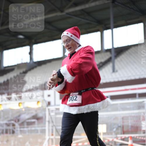 07.12.2025 - St. Pauli X-Mass-Run No. 15 Patografie http://msf.ph/oto/9368934 07.12.2025 11:19:08 Ziel 295, 302, 1617, 2597, 2788, 3205 meine-sportfotos.de