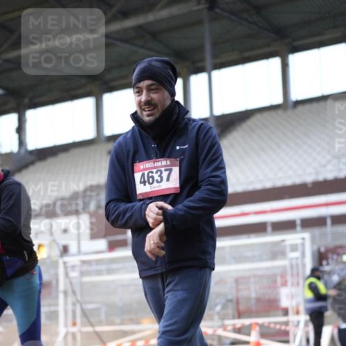 07.12.2025 - St. Pauli X-Mass-Run No. 15 Patografie http://msf.ph/oto/9369008 07.12.2025 11:20:14 Ziel 2577, 2578, 3129, 3157, 3309, 4637 meine-sportfotos.de