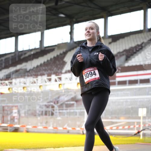 07.12.2025 - St. Pauli X-Mass-Run No. 15 Patografie http://msf.ph/oto/9369532 07.12.2025 11:26:03 Ziel 674, 678, 1079, 1344, 1356, 1673, 2055, 2088, 2145, 2161, 2166, 2198, 2255, 2265, 2786, 2795, 3050, 3068, 3070, 3094, 3607 meine-sportfotos.de