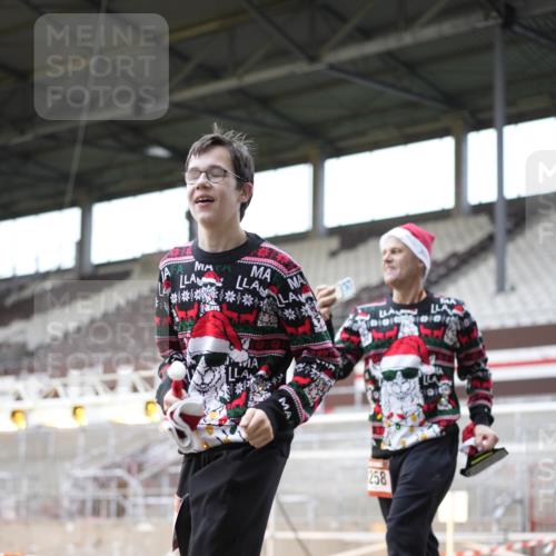 07.12.2025 - St. Pauli X-Mass-Run No. 15 Patografie http://msf.ph/oto/9369548 07.12.2025 11:26:10 Ziel 610, 624, 674, 678, 1344, 1345, 1356, 1498, 1501, 2059, 2063, 2066, 2069, 2074, 2088, 2124, 2145, 2161, 2166, 2198, 2255, 2257, 2260, 2265, 2637, 2786, 2795, 3094, 3217, 3257, 3258, 3260, 3261, 3607 meine-sportfotos.de