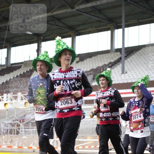 07.12.2025 - St. Pauli X-Mass-Run No. 15 Patografie http://msf.ph/oto/9369556 07.12.2025 11:26:13 Ziel 610, 624, 1345, 1498, 1501, 1632, 2059, 2063, 2066, 2069, 2074, 2088, 2124, 2257, 2260, 2637, 2786, 2795, 3094, 3217, 3257, 3258, 3260, 3261, 3607 meine-sportfotos.de