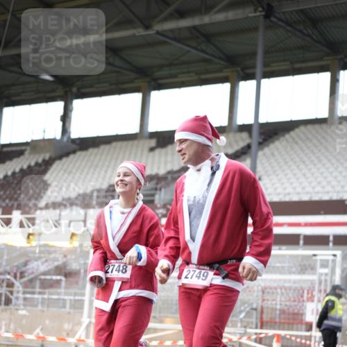 07.12.2025 - St. Pauli X-Mass-Run No. 15 Patografie http://msf.ph/oto/9369575 07.12.2025 11:26:28 Ziel 610, 624, 1498, 1501, 1632, 2024, 2026, 2069, 2074, 2124, 2257, 2260, 2637, 2748, 2749, 2813, 3217 meine-sportfotos.de