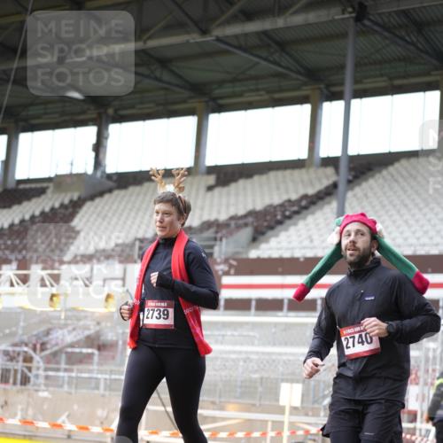 07.12.2025 - St. Pauli X-Mass-Run No. 15 Patografie http://msf.ph/oto/9369611 07.12.2025 11:26:46 Ziel 205, 209, 2024, 2026, 2175, 2176, 2234, 2236, 2237, 2240, 2789, 2790, 2813, 2942, 2972, 2979, 4884 meine-sportfotos.de