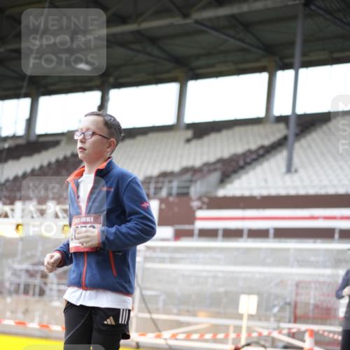 07.12.2025 - St. Pauli X-Mass-Run No. 15 Patografie http://msf.ph/oto/9369632 07.12.2025 11:26:53 Ziel 1080, 2072, 2175, 2176, 2789, 2790, 2972, 2979, 3098, 3099 meine-sportfotos.de