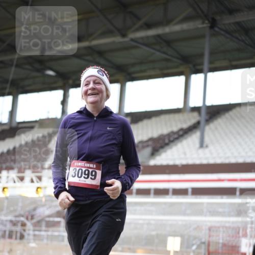 07.12.2025 - St. Pauli X-Mass-Run No. 15 Patografie http://msf.ph/oto/9369641 07.12.2025 11:26:56 Ziel 1080, 2072, 2175, 2176, 2789, 2790, 2887, 2972, 2979, 3098, 3099 meine-sportfotos.de