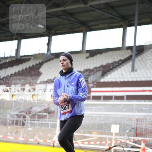 07.12.2025 - St. Pauli X-Mass-Run No. 15 Patografie http://msf.ph/oto/9369643 07.12.2025 11:26:59 Ziel 1080, 2072, 2789, 2790, 2887, 2972, 2979, 3098, 3099 meine-sportfotos.de