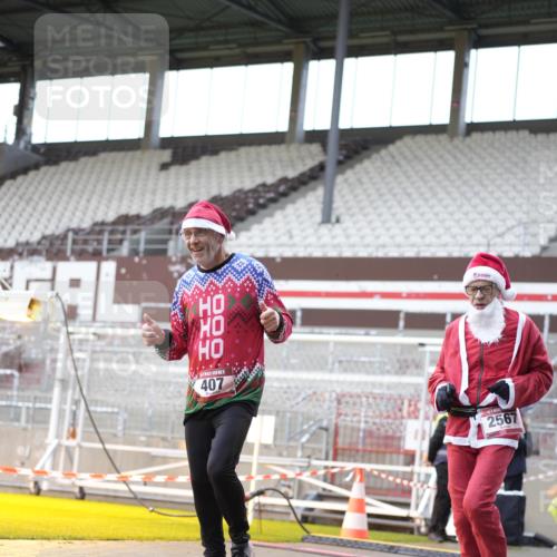 07.12.2025 - St. Pauli X-Mass-Run No. 15 Patografie http://msf.ph/oto/9369690 07.12.2025 11:27:35 Ziel 407, 534, 776, 790, 2567, 2571, 2572, 2623, 3315 meine-sportfotos.de