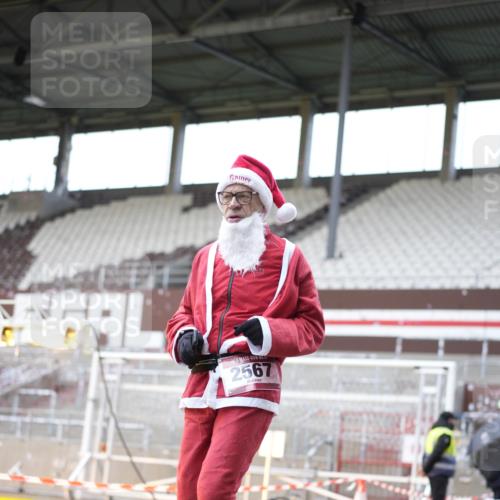 07.12.2025 - St. Pauli X-Mass-Run No. 15 Patografie http://msf.ph/oto/9369695 07.12.2025 11:27:36 Ziel 407, 534, 776, 790, 2567, 2571, 2572, 2623, 3315 meine-sportfotos.de
