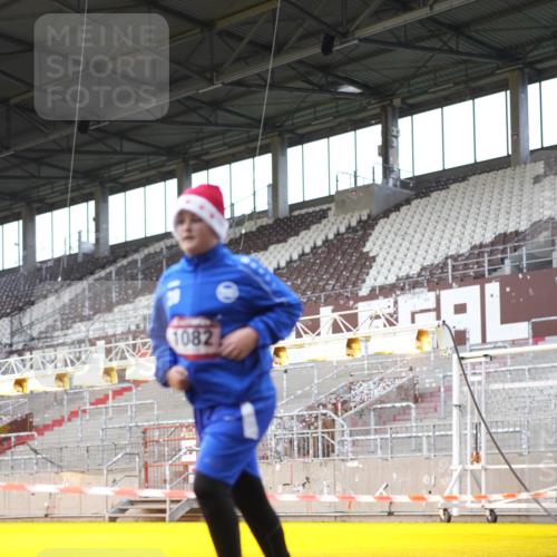07.12.2025 - St. Pauli X-Mass-Run No. 15 Patografie http://msf.ph/oto/9369714 07.12.2025 11:27:53 Ziel 1082, 2138, 2139, 2192, 2196, 2655, 2930, 2980, 3027 meine-sportfotos.de
