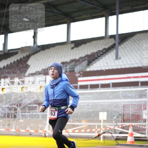 07.12.2025 - St. Pauli X-Mass-Run No. 15 Patografie http://msf.ph/oto/9369749 07.12.2025 11:28:10 Ziel 2138, 2139, 2162, 2163, 2164, 3057, 3063, 3074, 3599, 3670, 4644, 4653, 4655 meine-sportfotos.de