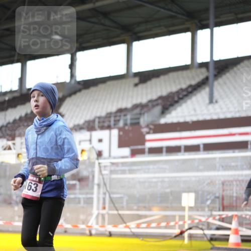07.12.2025 - St. Pauli X-Mass-Run No. 15 Patografie http://msf.ph/oto/9369753 07.12.2025 11:28:11 Ziel 2138, 2139, 2162, 2163, 2164, 3057, 3063, 3074, 3599, 3670, 4644, 4653, 4655 meine-sportfotos.de