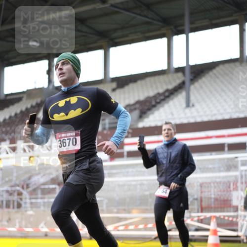 07.12.2025 - St. Pauli X-Mass-Run No. 15 Patografie http://msf.ph/oto/9369760 07.12.2025 11:28:13 Ziel 2162, 2163, 2164, 3057, 3063, 3074, 3599, 3670, 4644, 4653, 4655 meine-sportfotos.de
