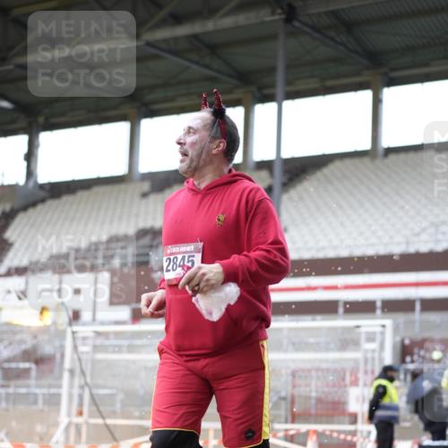 07.12.2025 - St. Pauli X-Mass-Run No. 15 Patografie http://msf.ph/oto/9369772 07.12.2025 11:28:21 Ziel 1897, 1920, 2162, 2163, 2164, 2808, 2845, 3599, 3670, 4641, 4653 meine-sportfotos.de