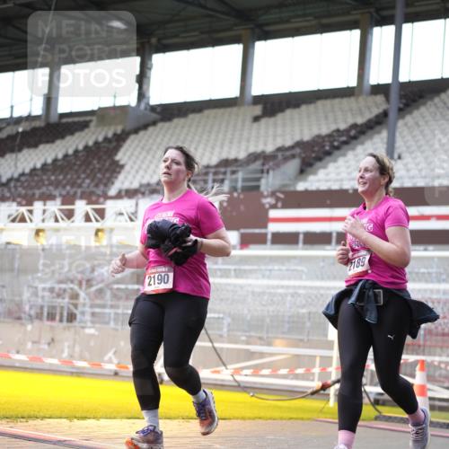 07.12.2025 - St. Pauli X-Mass-Run No. 15 Patografie http://msf.ph/oto/9369833 07.12.2025 11:28:49 Ziel 2038, 2189, 2190, 2383, 2707, 2709, 3234, 4818, 4837, 4838 meine-sportfotos.de