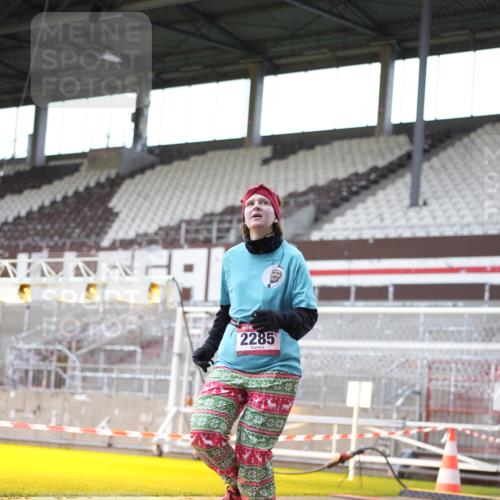 07.12.2025 - St. Pauli X-Mass-Run No. 15 Patografie http://msf.ph/oto/9369861 07.12.2025 11:29:12 Ziel 861, 2285, 2676, 3235, 3236, 4392, 4432, 4452 meine-sportfotos.de