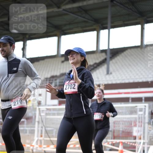 07.12.2025 - St. Pauli X-Mass-Run No. 15 Patografie http://msf.ph/oto/9369874 07.12.2025 11:29:21 Ziel 861, 1759, 2213, 2285, 2500, 2522, 2676, 2701, 2702, 3144, 3146, 3235, 3236, 4392, 4432, 4452 meine-sportfotos.de