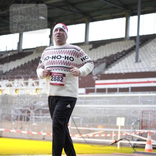 07.12.2025 - St. Pauli X-Mass-Run No. 15 Patografie http://msf.ph/oto/9369890 07.12.2025 11:29:29 Ziel 1759, 2213, 2500, 2522, 2701, 2702, 2882, 3143, 3144, 3146 meine-sportfotos.de
