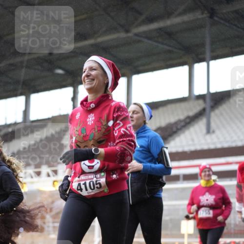 07.12.2025 - St. Pauli X-Mass-Run No. 15 Patografie http://msf.ph/oto/9369990 07.12.2025 11:31:08 Ziel 203, 329, 1595, 1755, 2428, 2429, 2430, 2492, 2493, 3181, 3182, 3184, 3238, 3239, 3352, 3436, 4105 meine-sportfotos.de