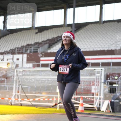 07.12.2025 - St. Pauli X-Mass-Run No. 15 Patografie http://msf.ph/oto/9370093 07.12.2025 11:32:13 Ziel 1081, 2043, 2044, 2419, 2595, 3173, 3177, 3343 meine-sportfotos.de