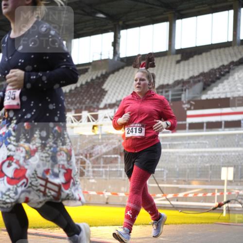 07.12.2025 - St. Pauli X-Mass-Run No. 15 Patografie http://msf.ph/oto/9370101 07.12.2025 11:32:18 Ziel 1081, 2043, 2044, 2283, 2419, 2595, 3173, 3177 meine-sportfotos.de