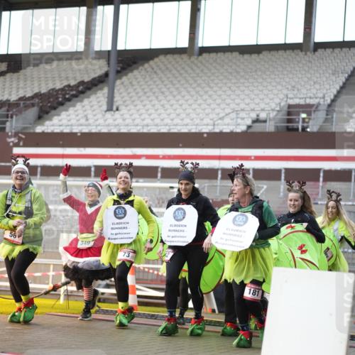 07.12.2025 - St. Pauli X-Mass-Run No. 15 Patografie http://msf.ph/oto/9370192 07.12.2025 11:33:21 Ziel 56, 62, 72, 73, 85, 94, 103, 110, 142, 181, 260, 340, 349, 1361, 2016, 2612, 2613, 2614, 2620, 3039, 3041, 3166, 3169, 3254 meine-sportfotos.de
