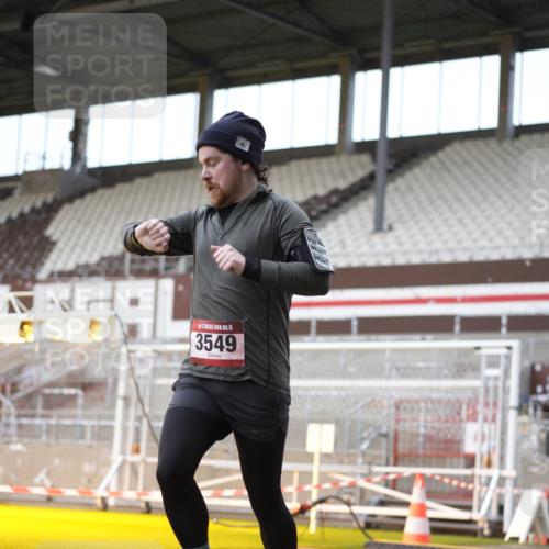 07.12.2025 - St. Pauli X-Mass-Run No. 15 Patografie http://msf.ph/oto/9370256 07.12.2025 11:33:54 Ziel 229, 239, 2056, 2219, 3139, 3549, 3601, 3737, 3740, 4844 meine-sportfotos.de