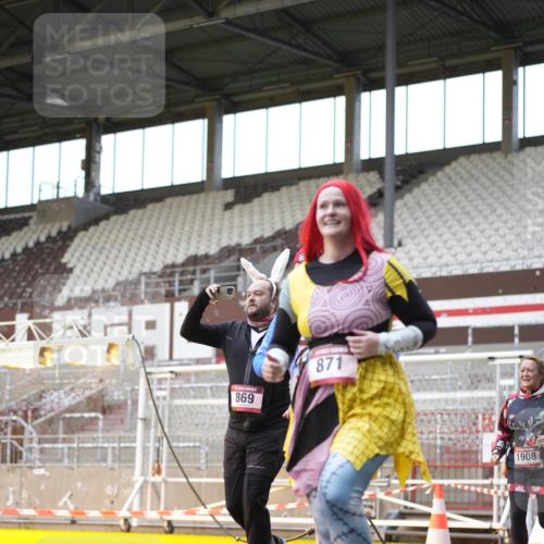 07.12.2025 - St. Pauli X-Mass-Run No. 15 Patografie http://msf.ph/oto/9370277 07.12.2025 11:34:10 Ziel 820, 825, 864, 869, 871, 1001, 1710, 1908, 2277, 2280, 2635, 3448 meine-sportfotos.de