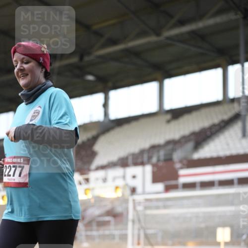 07.12.2025 - St. Pauli X-Mass-Run No. 15 Patografie http://msf.ph/oto/9370295 07.12.2025 11:34:14 Ziel 820, 825, 864, 869, 871, 1001, 1710, 1908, 2277, 2280, 2635, 2809, 3387, 3448 meine-sportfotos.de