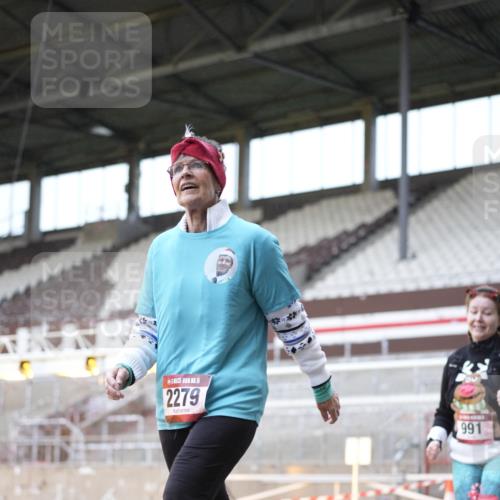 07.12.2025 - St. Pauli X-Mass-Run No. 15 Patografie http://msf.ph/oto/9370900 07.12.2025 11:37:00 Ziel 484, 991, 1280, 1588, 1590, 2004, 2022, 2102, 2279, 2405, 2517, 2686, 2917, 3931 meine-sportfotos.de