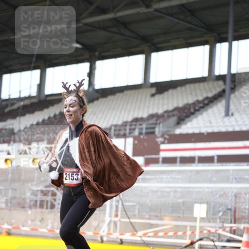 07.12.2025 - St. Pauli X-Mass-Run No. 15 Patografie http://msf.ph/oto/9370913 07.12.2025 11:37:07 Ziel 484, 991, 1280, 2022, 2102, 2153, 2279, 2686, 3931 meine-sportfotos.de