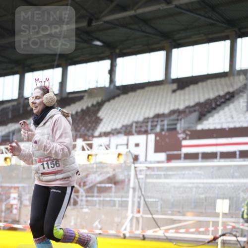 07.12.2025 - St. Pauli X-Mass-Run No. 15 Patografie http://msf.ph/oto/9370934 07.12.2025 11:37:33 Ziel 544, 857, 1154, 1156, 3916 meine-sportfotos.de