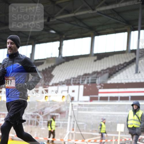 07.12.2025 - St. Pauli X-Mass-Run No. 15 Patografie http://msf.ph/oto/9370953 07.12.2025 11:37:49 Ziel 617, 3000, 3059, 3358 meine-sportfotos.de