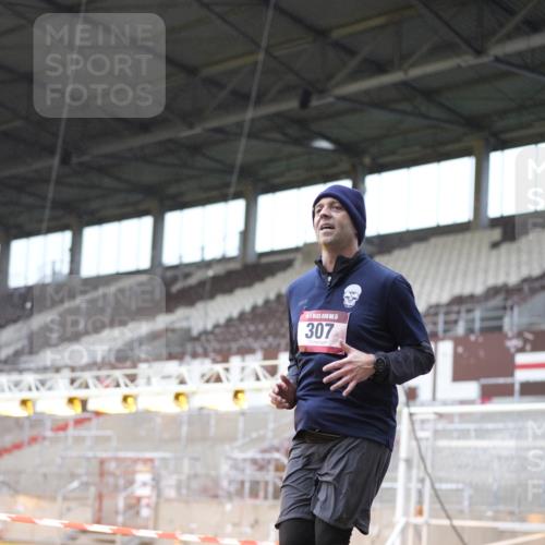 07.12.2025 - St. Pauli X-Mass-Run No. 15 Patografie http://msf.ph/oto/9370955 07.12.2025 11:37:56 Ziel 307, 617, 3000, 3059, 3358 meine-sportfotos.de