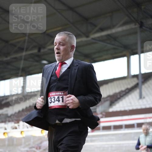 07.12.2025 - St. Pauli X-Mass-Run No. 15 Patografie http://msf.ph/oto/9370975 07.12.2025 11:38:10 Ziel 307, 2395, 2396, 2715, 3065, 3066, 3341, 3762, 3765 meine-sportfotos.de