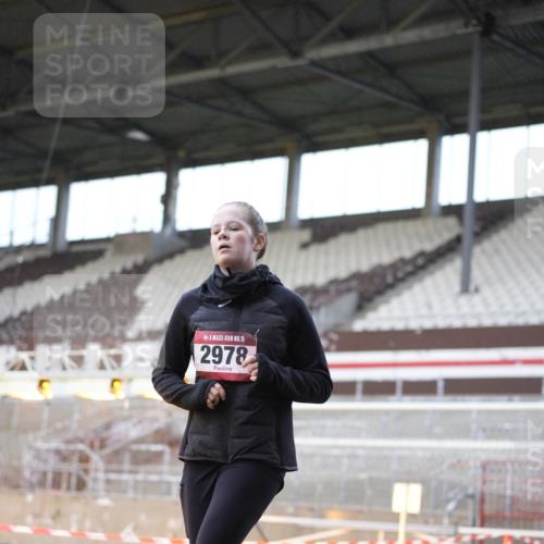 07.12.2025 - St. Pauli X-Mass-Run No. 15 Patografie http://msf.ph/oto/9371057 07.12.2025 11:39:12 Ziel 2057, 2225, 2226, 2978, 3357 meine-sportfotos.de