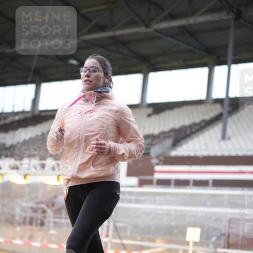 07.12.2025 - St. Pauli X-Mass-Run No. 15 Patografie http://msf.ph/oto/9371061 07.12.2025 11:39:16 Ziel 2057, 2225, 2226, 2978 meine-sportfotos.de