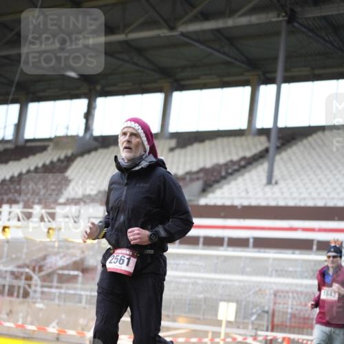 07.12.2025 - St. Pauli X-Mass-Run No. 15 Patografie http://msf.ph/oto/9371078 07.12.2025 11:39:46 Ziel 12, 533, 1838, 1843, 2031, 2561, 3362 meine-sportfotos.de
