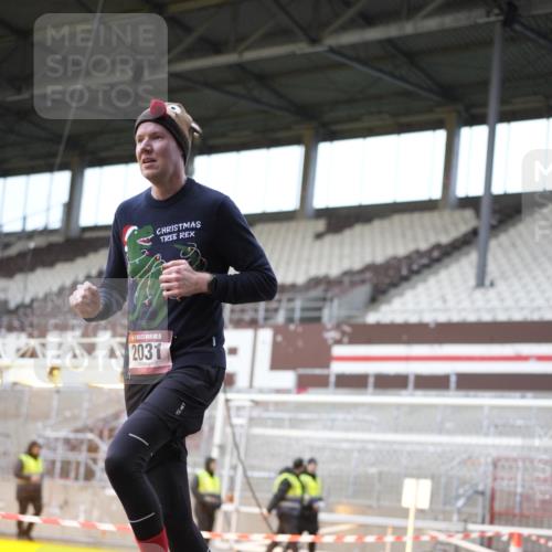 07.12.2025 - St. Pauli X-Mass-Run No. 15 Patografie http://msf.ph/oto/9371087 07.12.2025 11:39:51 Ziel 533, 1838, 1843, 2031, 2561, 3362 meine-sportfotos.de