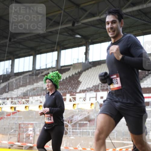 07.12.2025 - St. Pauli X-Mass-Run No. 15 Patografie http://msf.ph/oto/9371161 07.12.2025 11:40:45 Ziel 52, 726, 727, 1061, 1277, 2199, 2294, 2416, 2417, 2425, 2865, 2947, 2976, 3259, 3592, 3619, 4608 meine-sportfotos.de