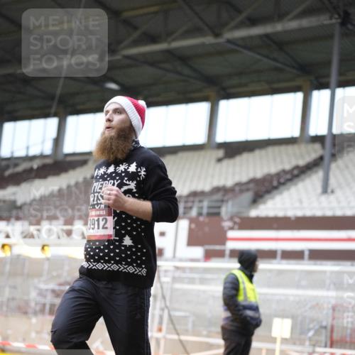 07.12.2025 - St. Pauli X-Mass-Run No. 15 Patografie http://msf.ph/oto/9371177 07.12.2025 11:40:53 Ziel 726, 727, 1277, 2199, 2292, 2294, 2425, 2865, 2947, 2976, 3259, 3592, 3619, 3912, 4608 meine-sportfotos.de