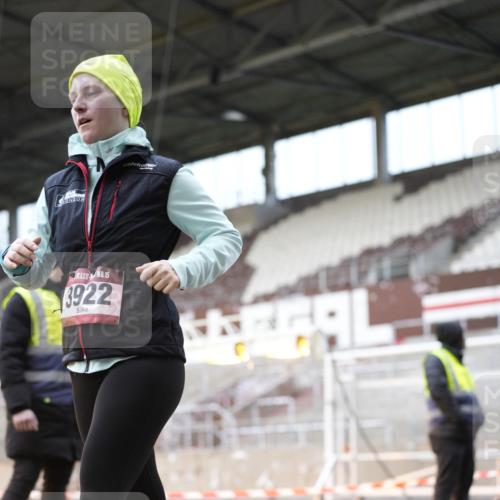 07.12.2025 - St. Pauli X-Mass-Run No. 15 Patografie http://msf.ph/oto/9371266 07.12.2025 11:41:55 Ziel 15, 462, 465, 2291, 2435, 3479, 3717, 3718, 3922, 3923, 4605 meine-sportfotos.de