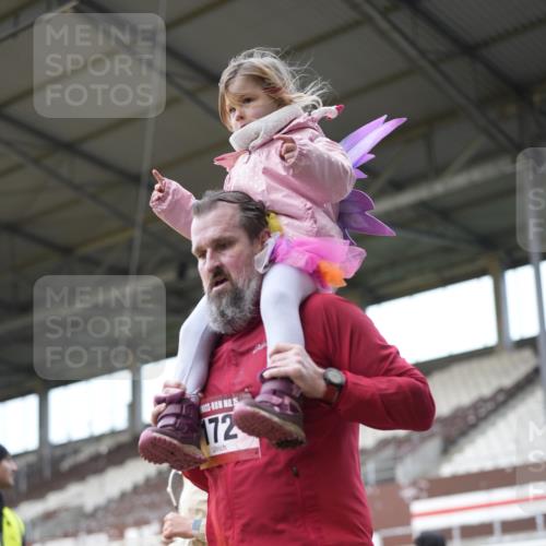 07.12.2025 - St. Pauli X-Mass-Run No. 15 Patografie http://msf.ph/oto/9371336 07.12.2025 11:42:40 Ziel 158, 172, 320, 323, 976, 1975, 3425, 3435, 3576, 3579, 3672, 3964, 3965 meine-sportfotos.de