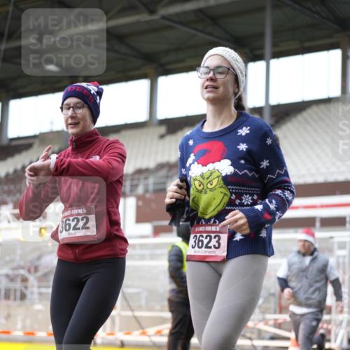 07.12.2025 - St. Pauli X-Mass-Run No. 15 Patografie http://msf.ph/oto/9371386 07.12.2025 11:43:08 Ziel 1, 2230, 2669, 3621, 3622, 3623, 3625, 3676, 3827, 4604, 4817, 4828, 4842, 5001, 5002 meine-sportfotos.de