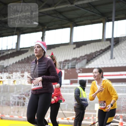 07.12.2025 - St. Pauli X-Mass-Run No. 15 Patografie http://msf.ph/oto/9371520 07.12.2025 11:44:13 Ziel 365, 2434, 2436, 3086, 3829, 3830, 3831, 3845, 3919, 4003 meine-sportfotos.de