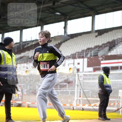 07.12.2025 - St. Pauli X-Mass-Run No. 15 Patografie http://msf.ph/oto/9371540 07.12.2025 11:44:26 Ziel 365, 1933, 1965, 1968, 1972, 2181, 2424, 3043, 3086, 3168, 3930, 4003 meine-sportfotos.de