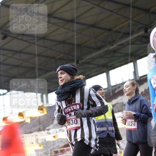 07.12.2025 - St. Pauli X-Mass-Run No. 15 Patografie http://msf.ph/oto/9371589 07.12.2025 11:44:49 Ziel 1281, 1938, 2122, 2156, 2246, 2263, 2644, 3552, 3553, 3605, 3624, 3630, 4103 meine-sportfotos.de
