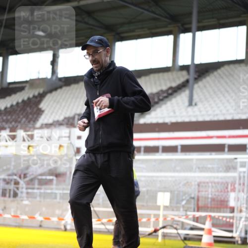 07.12.2025 - St. Pauli X-Mass-Run No. 15 Patografie http://msf.ph/oto/9371694 07.12.2025 11:45:42 Ziel 355, 526, 1324, 1541, 2382, 2385, 3028, 3378, 3379, 4060 meine-sportfotos.de