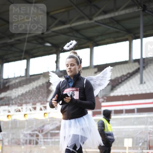 07.12.2025 - St. Pauli X-Mass-Run No. 15 Patografie http://msf.ph/oto/9371747 07.12.2025 11:46:01 Ziel 143, 147, 188, 356, 733, 2097, 2137, 2437, 3620 meine-sportfotos.de