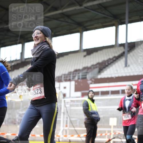 07.12.2025 - St. Pauli X-Mass-Run No. 15 Patografie http://msf.ph/oto/9371776 07.12.2025 11:46:11 Ziel 143, 188, 356, 733, 949, 954, 1058, 1073, 1433, 1454, 2097, 2137, 2437, 2935, 2941, 3523, 3524, 3620 meine-sportfotos.de